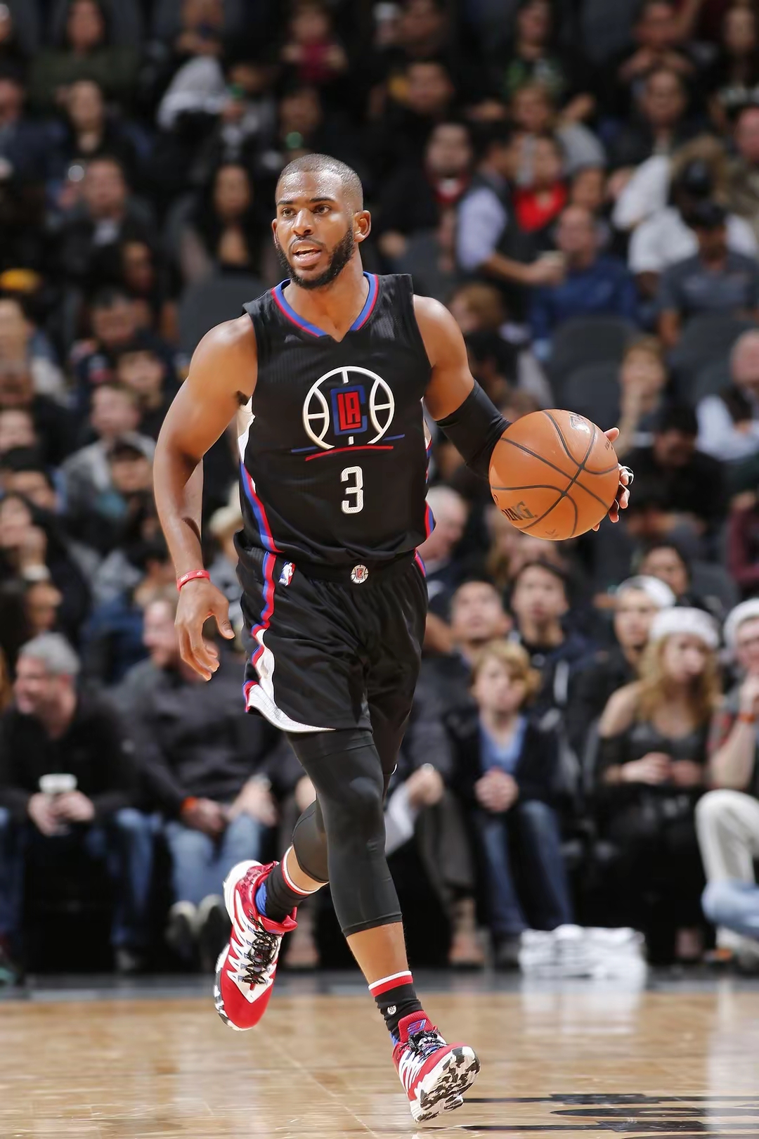 关于清晨突围战来临,波特兰开拓者围绕NBA总决赛临场应变,信心回归,年轻球员得到机会的信息 关于清晨突围战来临,波特兰开拓者围绕NBA总决赛临场应变,信心回归,年轻球员得到机会的信息